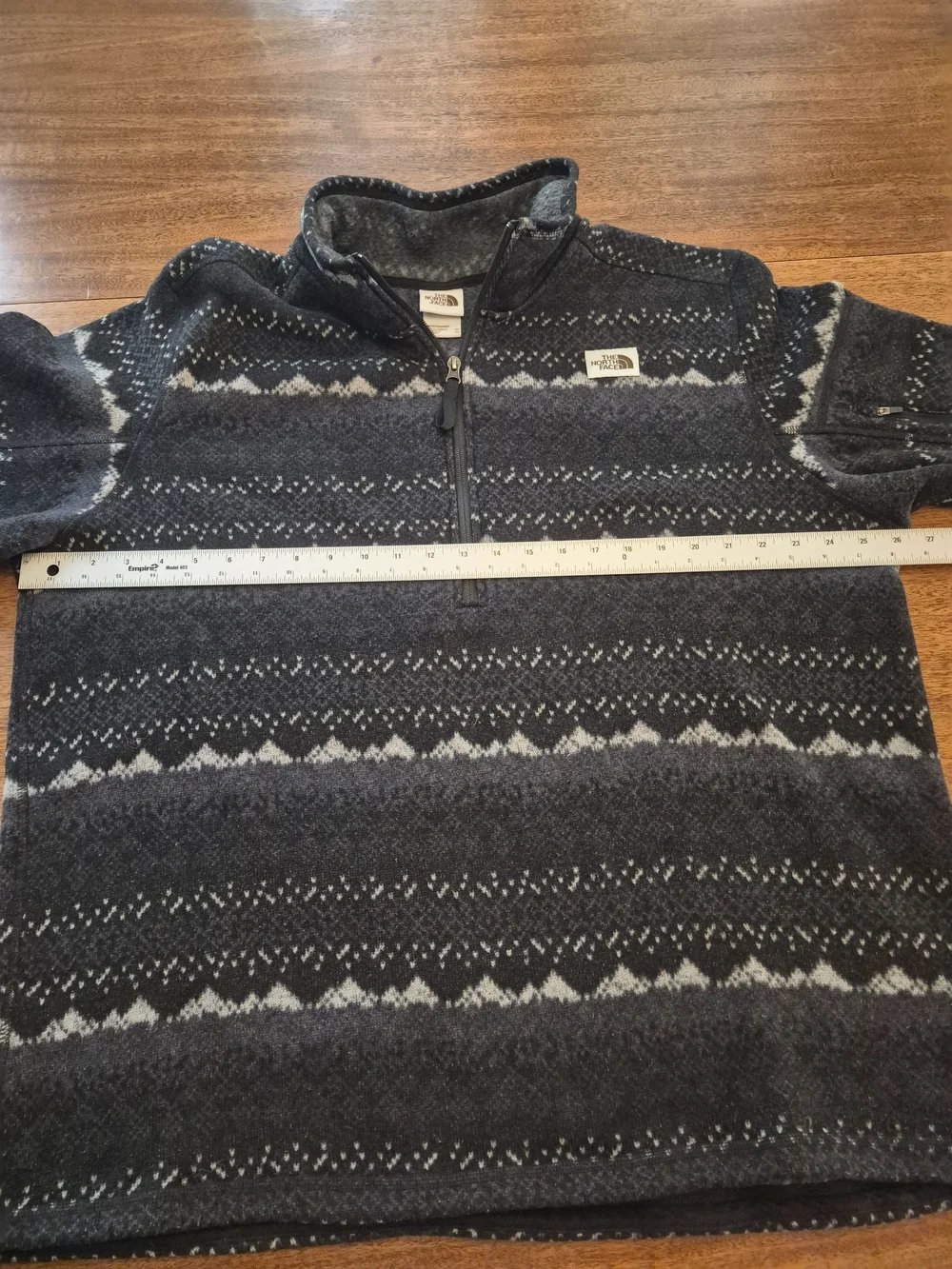 The North Face Men's Gordon Lyons  Gray & Blac Patterned Half-Zip Fleece Sweater